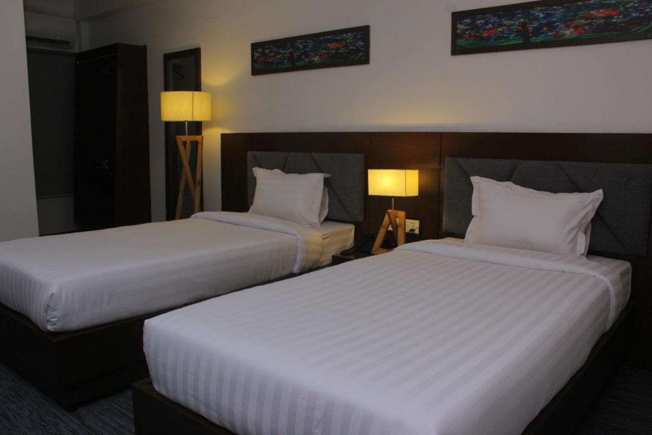 Hotel Zakaria International داكا المظهر الخارجي الصورة