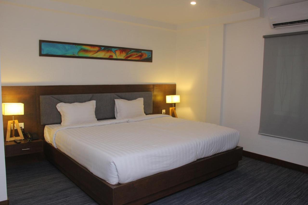 Hotel Zakaria International داكا المظهر الخارجي الصورة